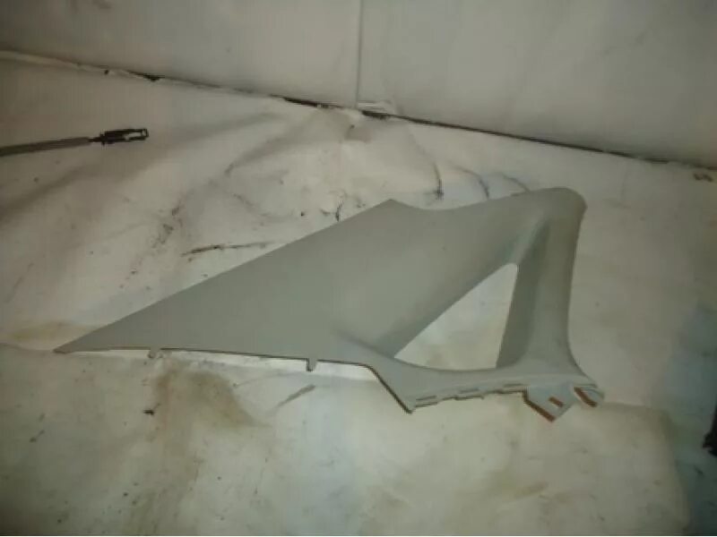 Bmw e34 обшивка стойки салона. центральная стойка киа спектра. обшивка передней стойки бора. обшивка задней стойки. крепление обшивки стойки киа церато.