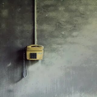 Изображение телефона на стену
