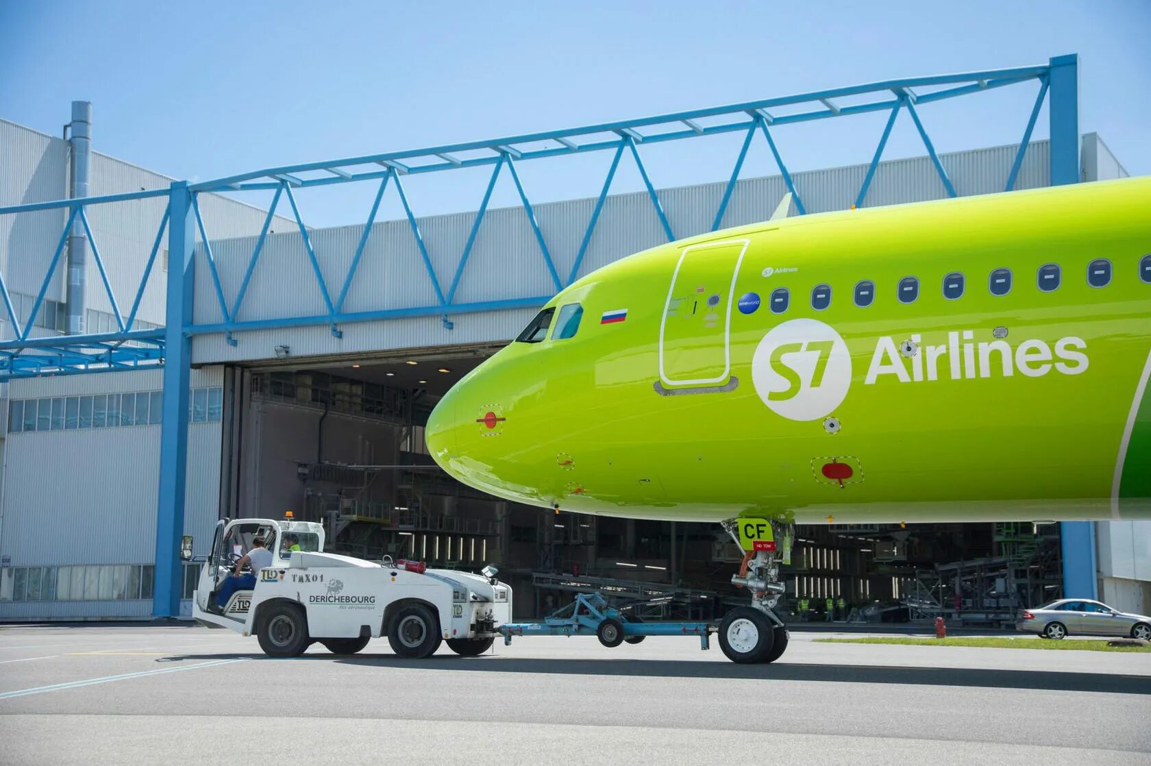 Компания Сибирь s7. S7 Airlines авиакомпания. Самолёты авиакомпании s7. Самолет Сибирь s7. Где севен