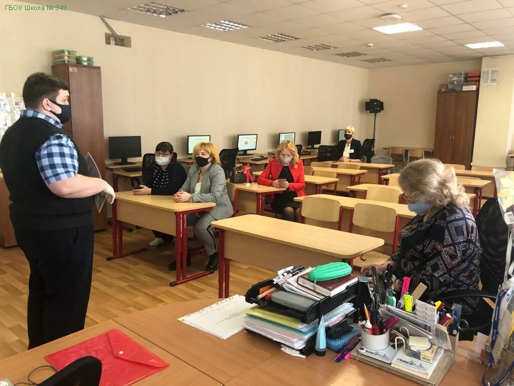 Школа 949 тамбовская 10. Гбоу школа № 949, москва. Воронежский улица школа 949. 949 школа корпуса. Школа 949.