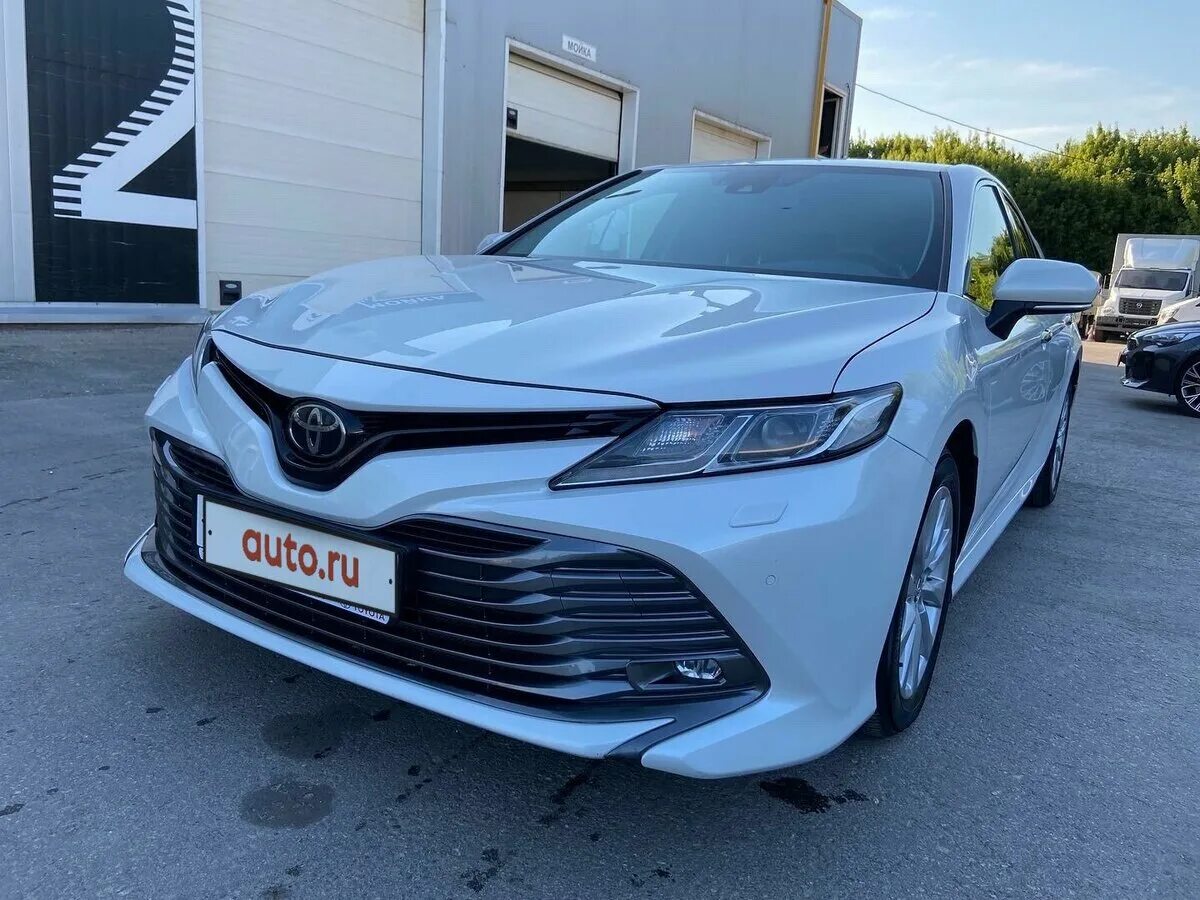 Камри 2018 авито. Toyota camry 2018. 5 at (181 л. Тойота камри 2018. Тойота камри 2018.