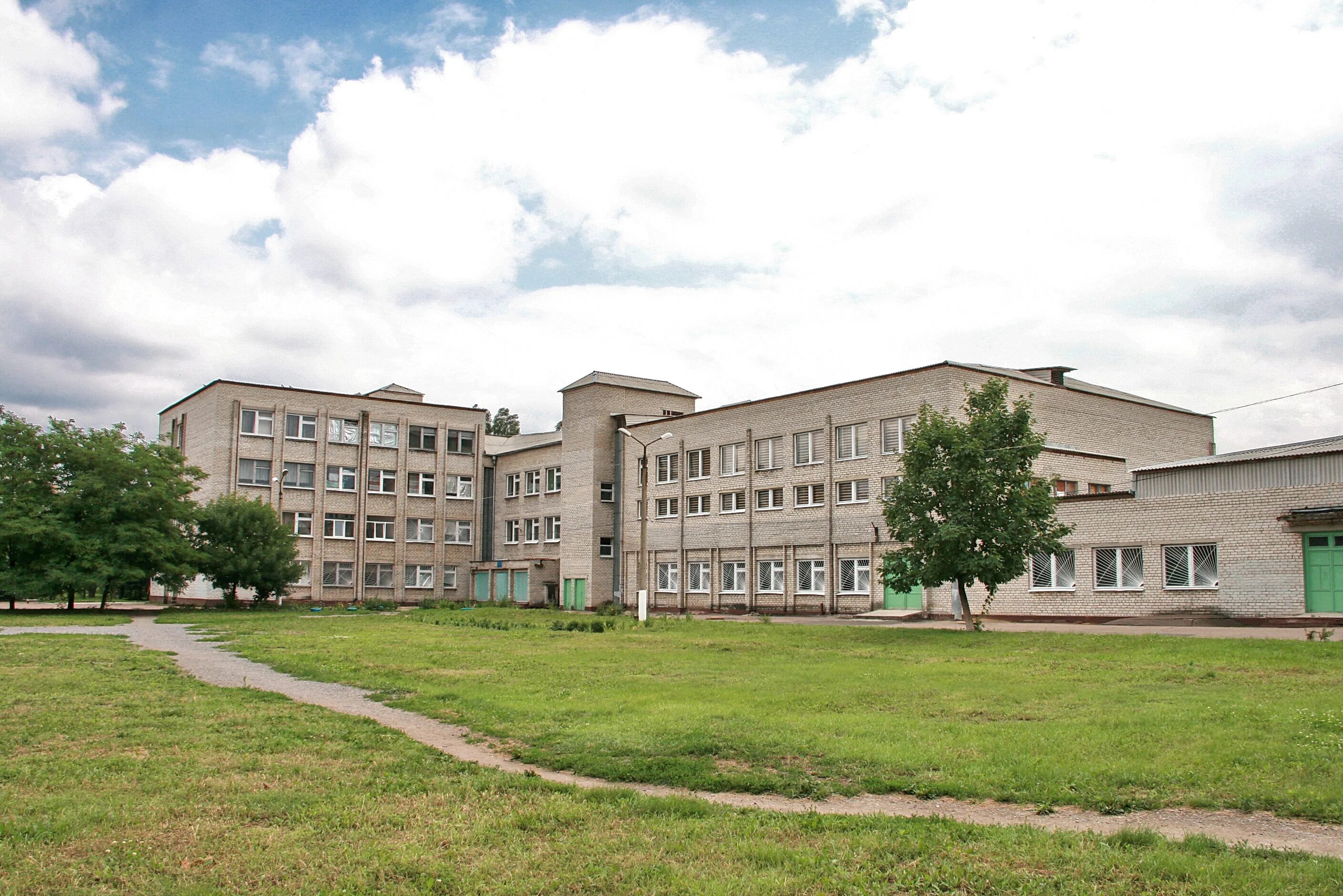 Школы донецка адреса. Школа 114 донецк. школа 114 донецк петровский район. петровка донецк школа 114. донецкая общеобразовательная школа 60.