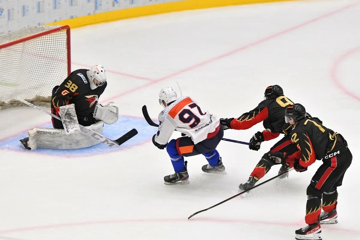 расписание игр южного урала в орске 2023. расписание игр южного урала в орске 2023. дюсш-4 южный урал 2008. богдан доненко южный урал. богдан доненко хоккеист.