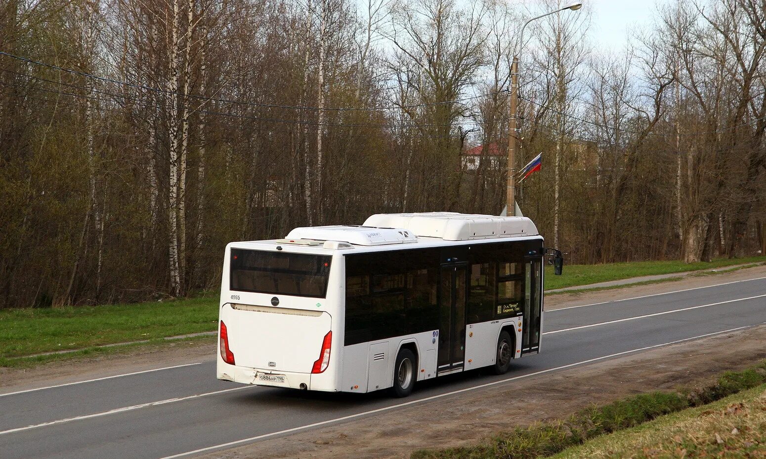 Автобус 401 яхрома алтуфьево. МАЗ Лотос 105. Автобус Лотос 105. Лотос 105 КПГ. Автобус Лотос 105 СПБ.