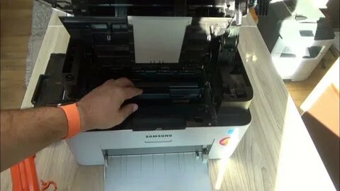 Как достать картридж из принтера