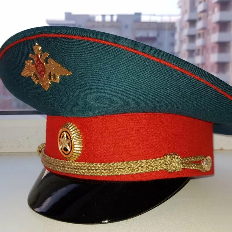 Фуражки вооруженных сил