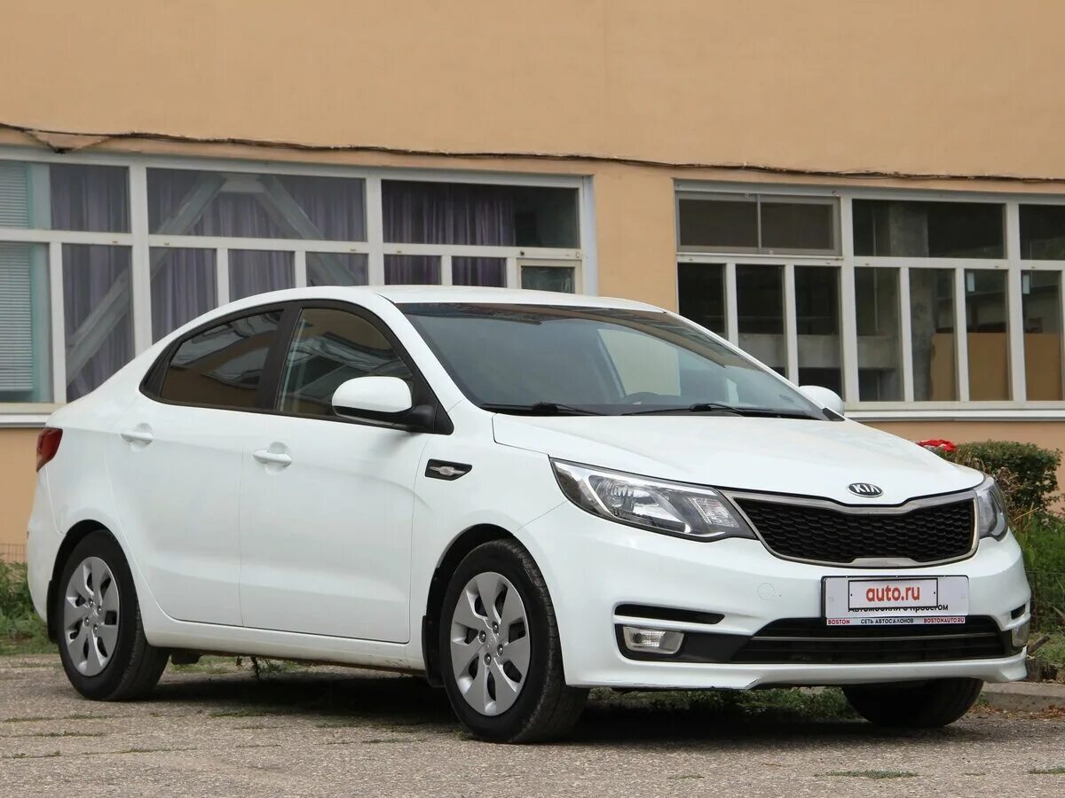 Авито киа ставропольский край. Kia Rio 1.4 МТ. Kia Rio 1.4 МТ 2014. Киа т207ао05. Рио Волгоград.