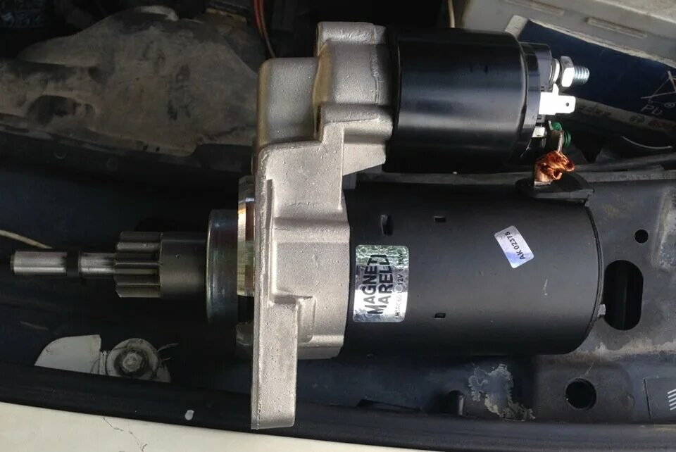 стартер ниссан ноут 1. втягивающее реле стартера ваз 2106. 2. 3 артикул. тойота рав 4 расположение стартера.