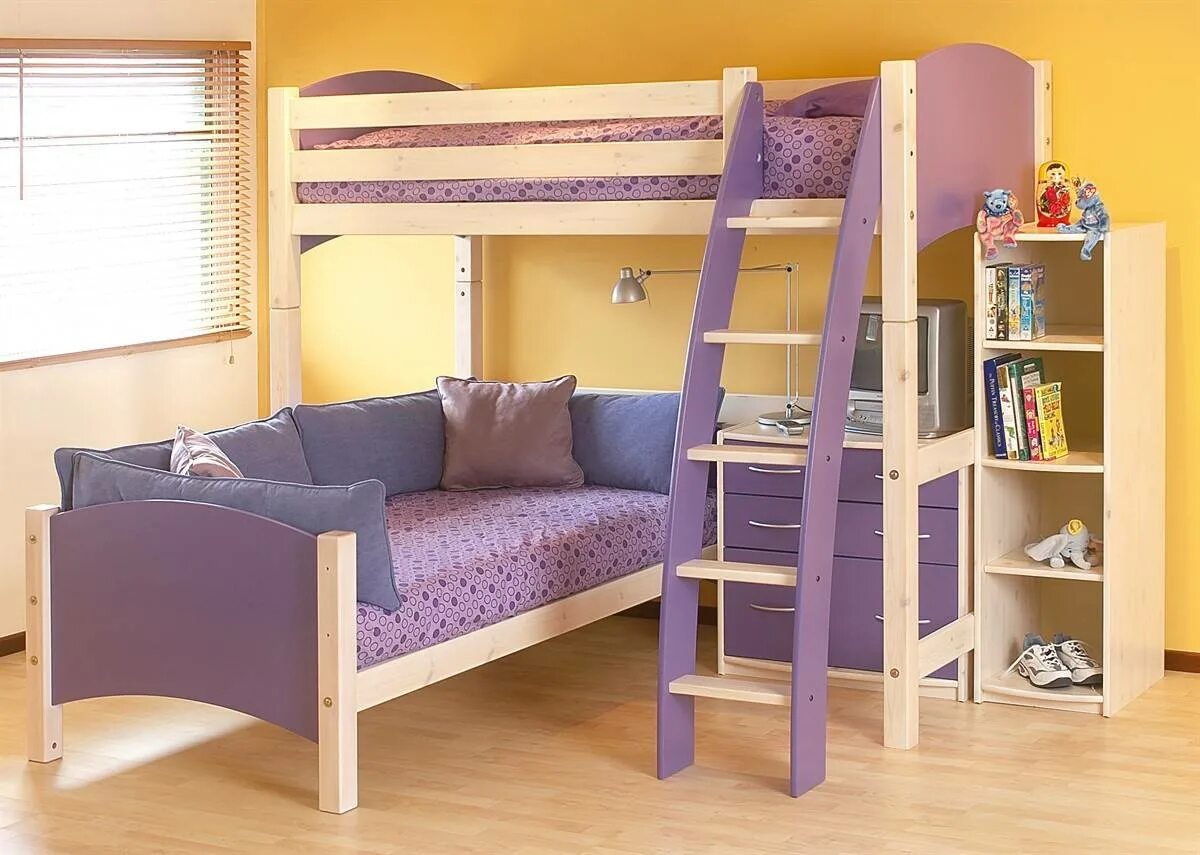 Разрешено ли использование двухъярусных кроватей ответ. Кровать двухъярусная. Детский кровать двухъярусный. Детская двухэтажная кровать. Двухэтажная кровать для одного ребенка.