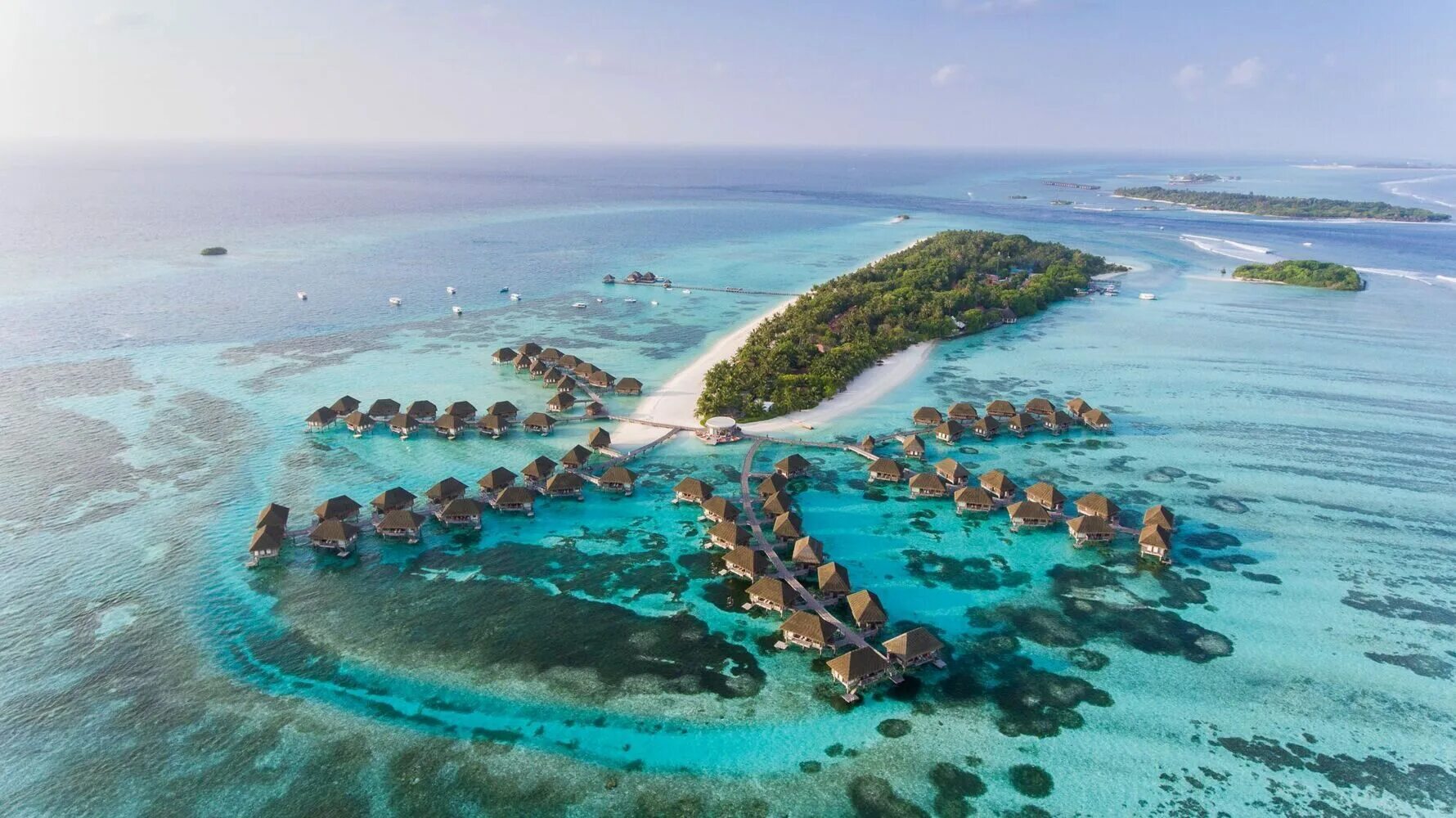 Экскурсии мале. Мальдивы столица мале достопримечательности. Jumeirah vittaveli 5 мальдивы. Malahini kuda bandos resort 4 мальдивы. Мале мальдивы.