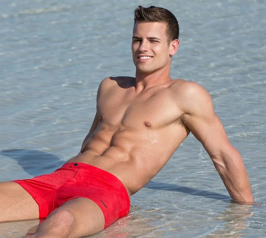 David vance levi jackson. Алекс вильмс джорджио. Алекс модель. Алекс максим модель. Alex model.