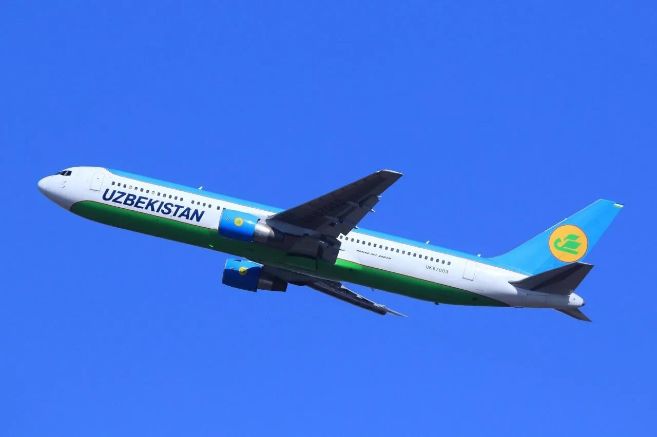 Узбекистан авиакомпания хаво йуллари. Uzbekistan Airways Боинг 757. Boeing 767 Uzbekistan Airways. Airbus a320 Uzbekistan Airways. Авиарейсы узбекистана