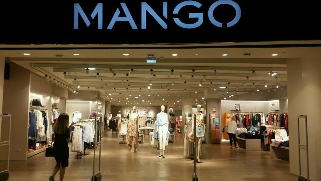 манго магазин. Mango магазин одежды. манго одежда. фото магазина манго. магазин манго челябинск.