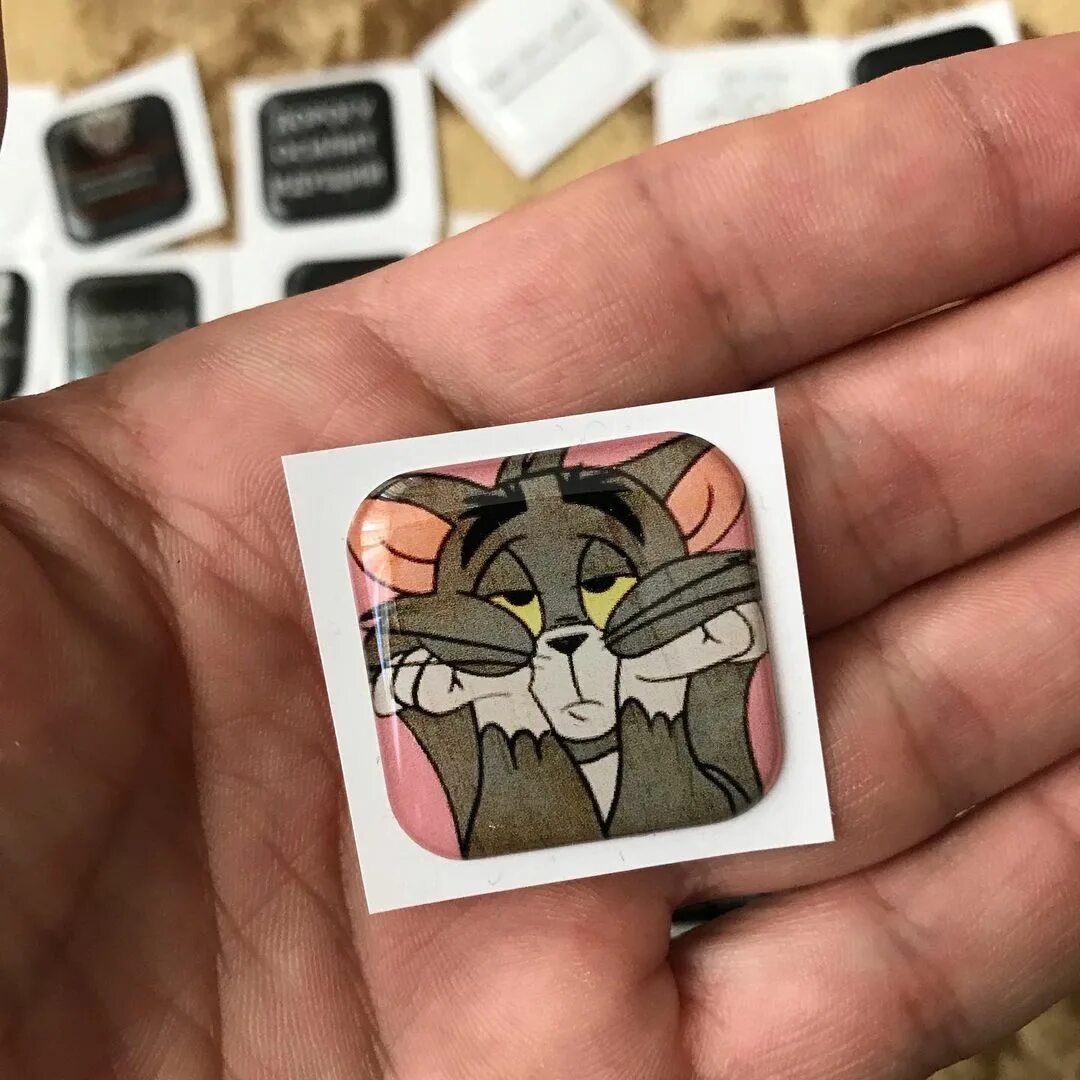 3d стикеры. Наклейки на телефон. Наклейки с ламинацией. Опт стикер. Три д стикеры.