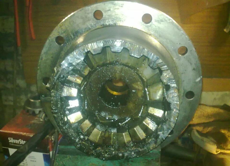 Кулачковый дифференциал газ 66. Дифференциал в сб. 66-01-2403204-01 газ дифференциал заднего моста газ-66. 33081. 33081.