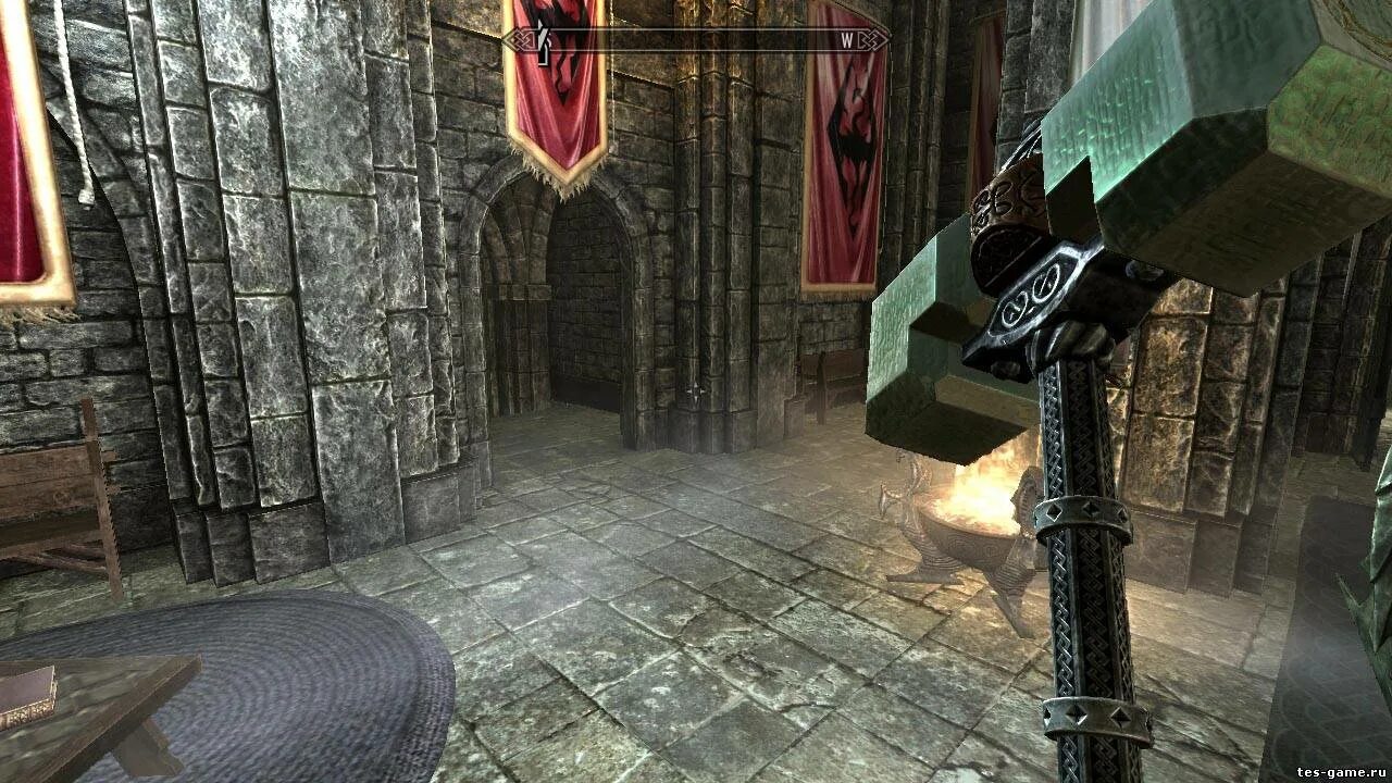 Молот дренеев. Боевой молот вархаммер арт. Боевой молот вархаммер 40000. Молот из вархаммер 40000. Молот кристалл.