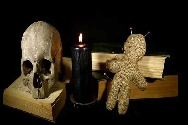 Что такое вольт в магии. Вольт вуду черная магия. кукла вуду магия черная. вольт кукла черная магия.