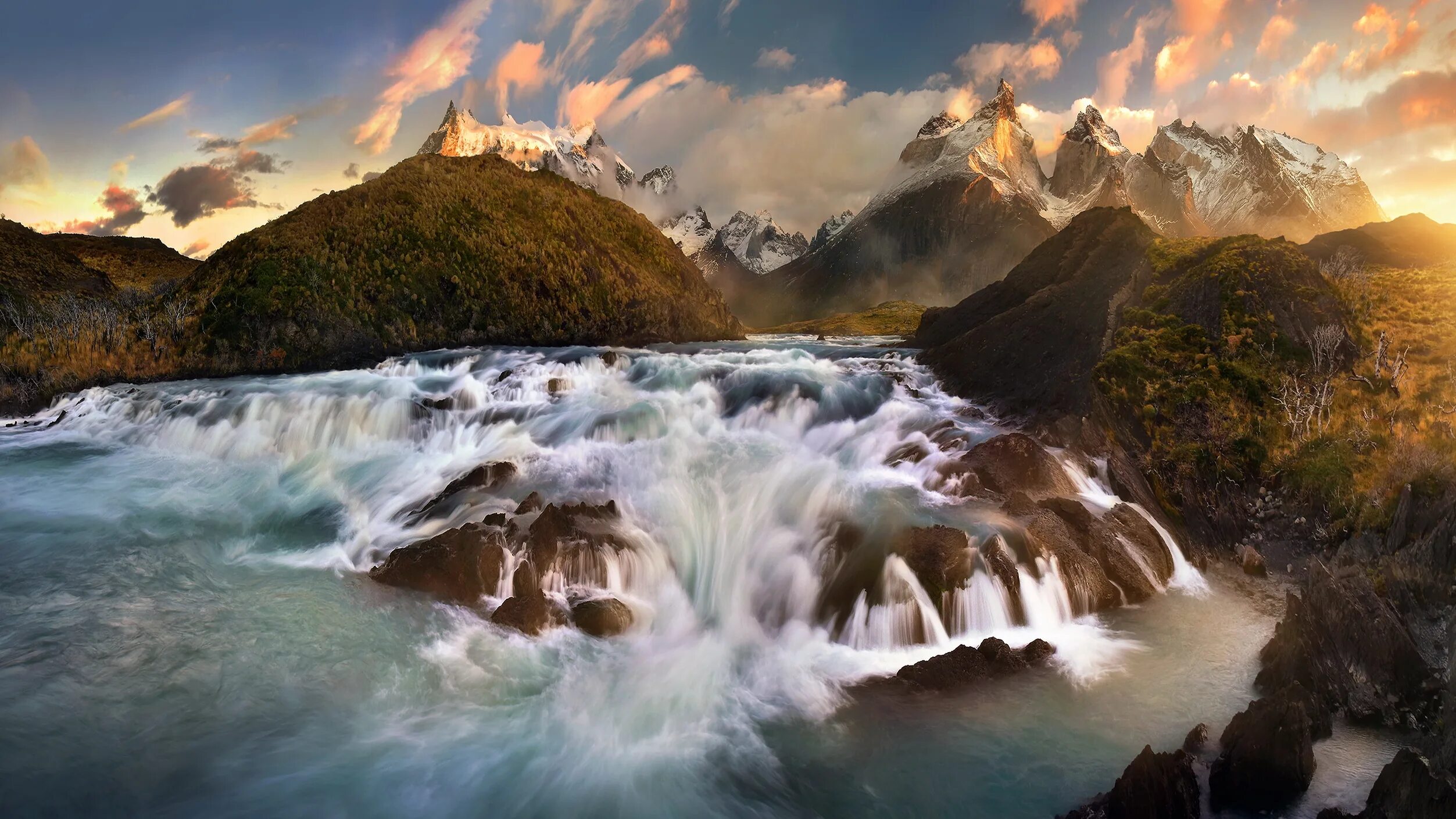 красивые водопады. водопад рудольф. природа кахети горы водопад. водопад невада. водопад в море.