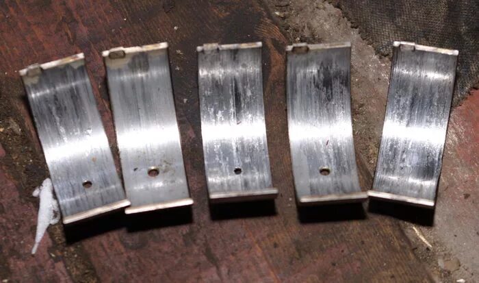 Вкладыши коленвала мотоленд. Размер шатунных вкладышей gsxr 1000 k6. Как выглядит вкладыш. Npr (замена 6151670000) комплект шатунных вкладышей. 4 ame.