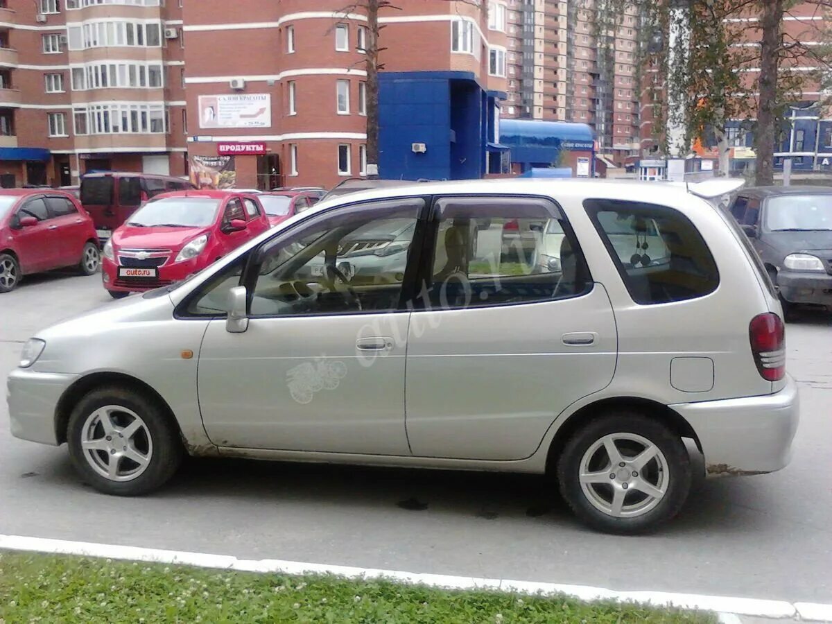 тойота спасио годы выпуска