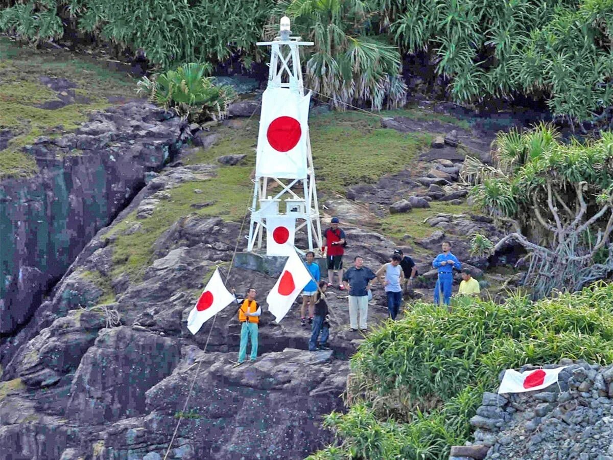 Senkaku Islands. Система защиты берега в Японии. Chinese Islands. Island in China.