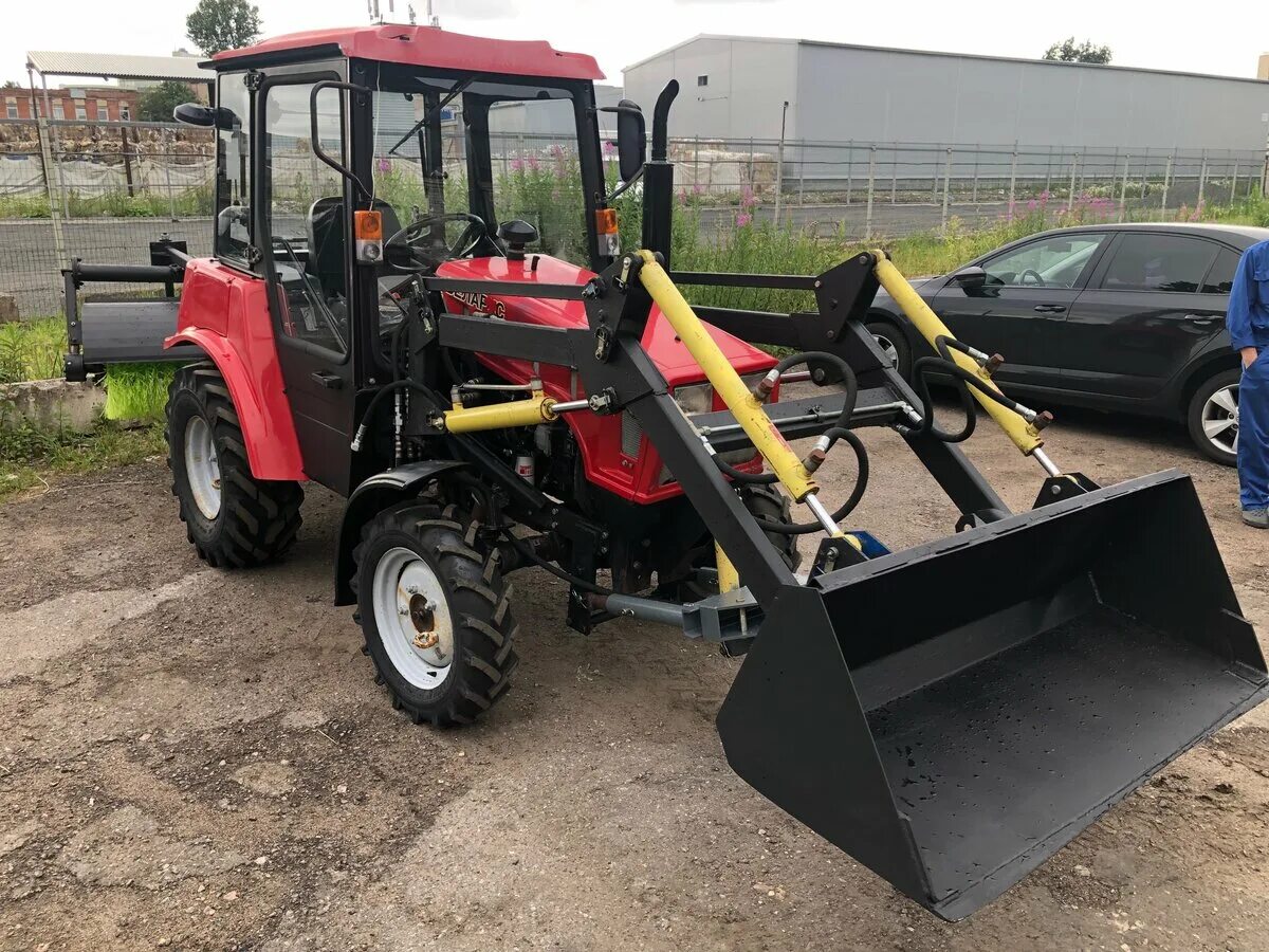 трактор колесный мтз. мтз 320. 4 б у. трактор мтз 320. коммунальный трактор мтз 320.