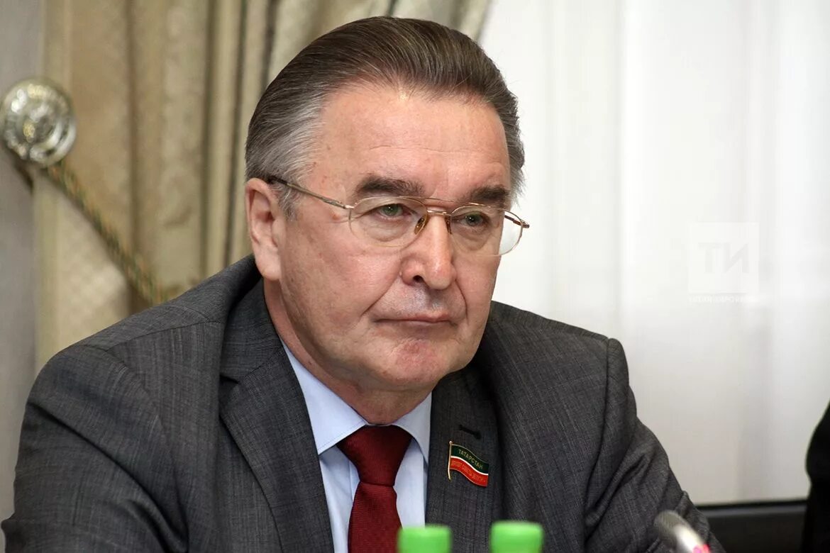 Сообщить председатель. Сообщить председатель. Играй гармонь юрий красноперов. Краснов дмитрий иванович чебоксары министр. Краснов дмитрий иванович чебоксары министр.