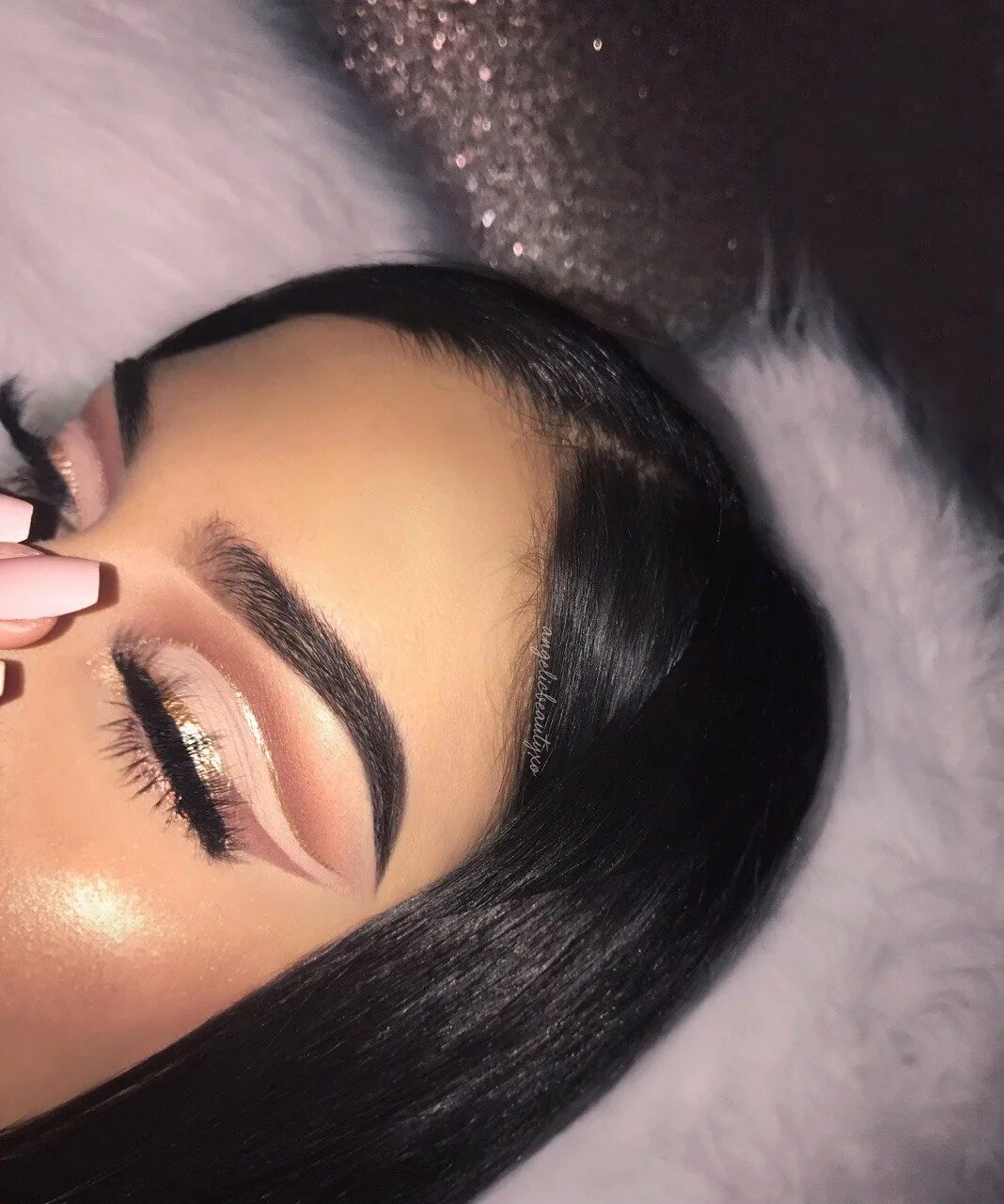 Перманентный макияж губ для брюнеток. Татуаж для брюнеток. Макияж для брюнеток с синими глазами. Перманентный макияж губ для брюнеток. Татуаж губ для брюнеток.