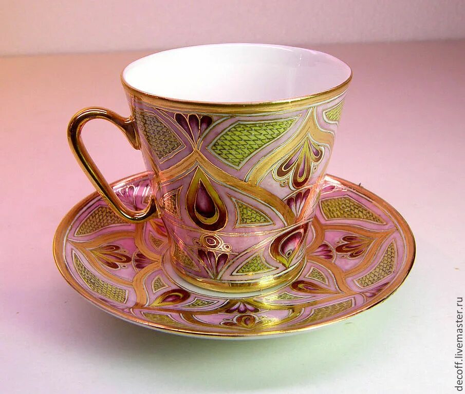 Красивые чайные кружки. Чашка с блюдцем фарфор. Красивые чайные пары. Красивые чашки для чая. Красивая чайная пара