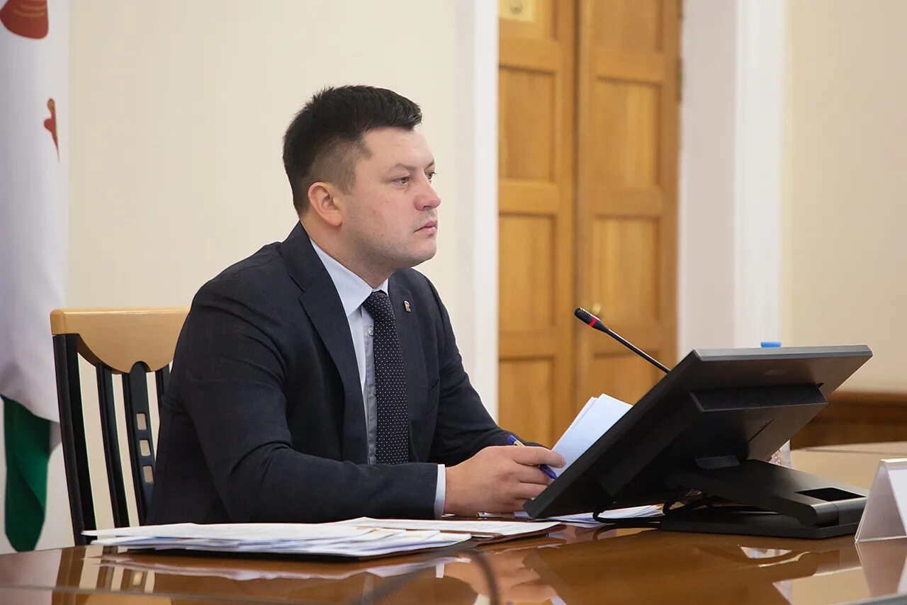 Свежие новости уфы рб. Башкортостан события последние. Башкортостан события последние. Похороны мэра уфы ульфата мустафина. Уфа люди на улицах.