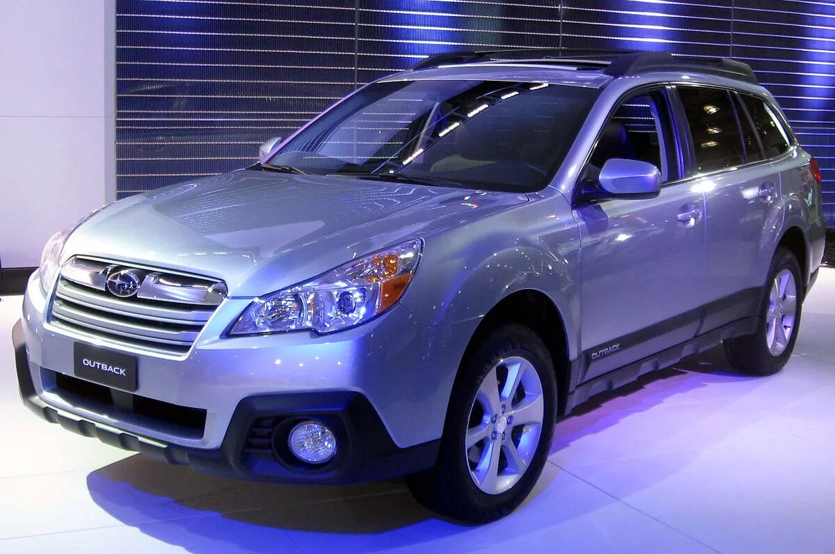 Купить б/у Subaru Legacy IV Рестайлинг 2.5 AT (173 л.с.) 4WD бензин автомат в Ро