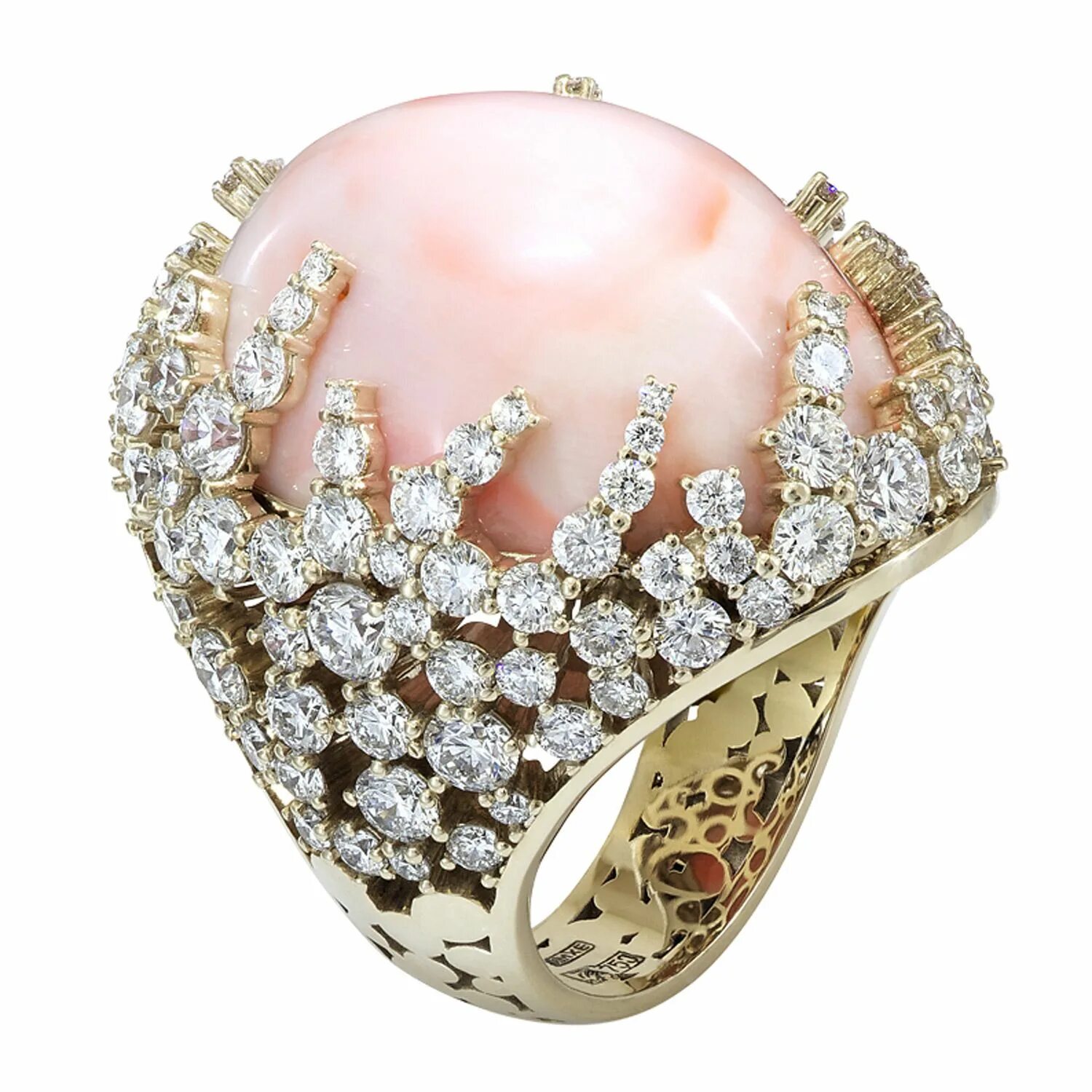 Кольцо с розовым кораллом. Ип лаукайтис ромас серьги с кораллом. Кольцо с кораллом натуральным. Кораллы украшения. Комплект с кораллом 033-km.