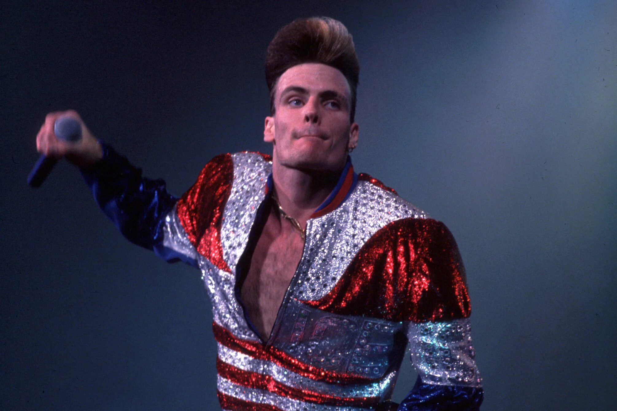 Vanilla upgrade. Vanilla ice. vanilla ice 1990. vanilla ice 90. vanilla ice молодой.