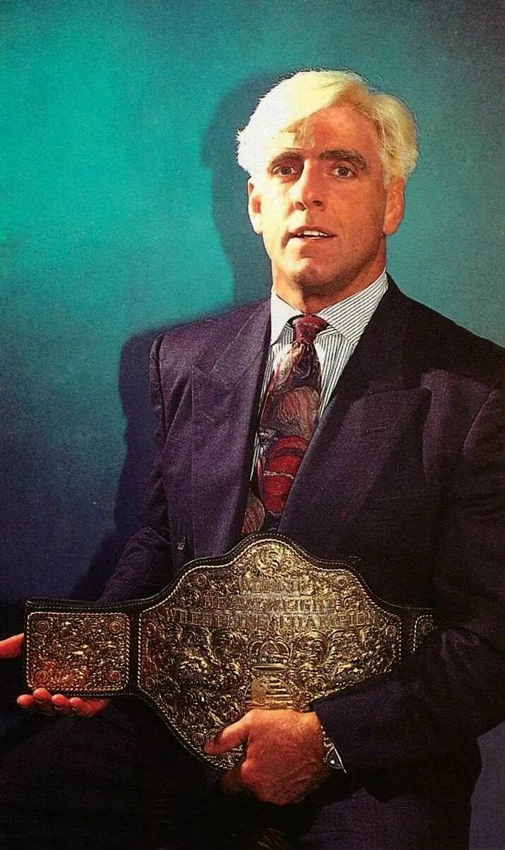 Ric flair. Рик флер рестлер. рик флэр в молодости. рик флэр рестлер в молодости. ric flair в молодости.