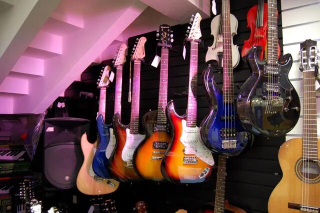 музыкальные инструменты обнинск. музыкальный магазин в обнинске. музыкальный магазин в обнинске. музыкальный магазин обнинск. магазин музыкальных инструментов в обнинске.