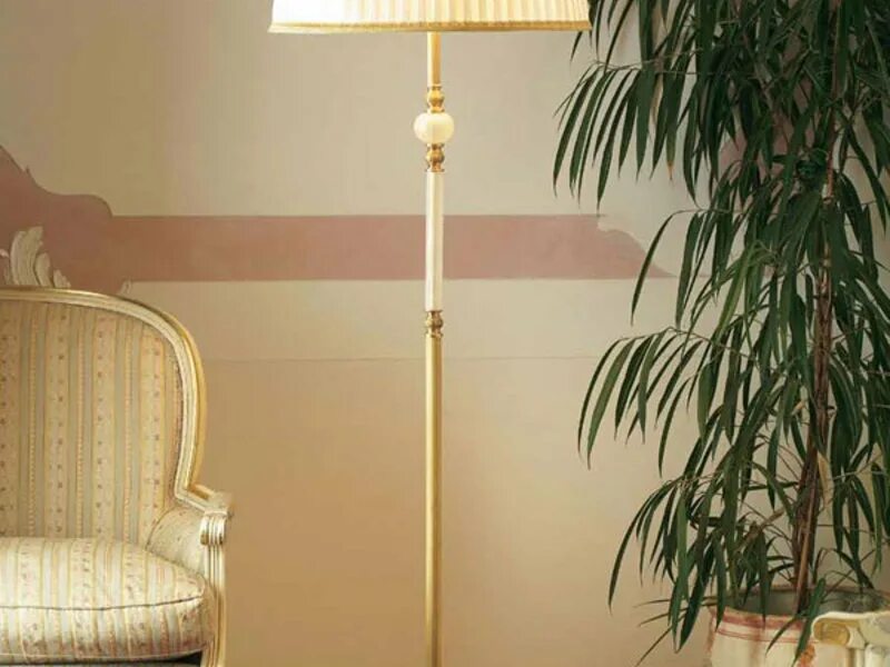 Euroluce donatello alicante. Торшер напольный umberto wl2859sn италия. Cattelan italia подвесной светильник lamp astra arc 42x230x202h. Торшер италия 161/p3l. 4920/1f antique brass торшер классика lis.