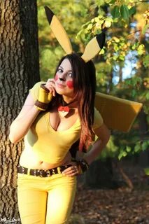 Pikachu cosplay