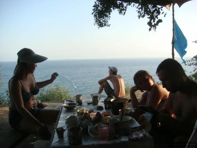 квартиры у моря сочи адлер. дикари снять жилье. лиманчик дикари. дом в судаке крым. дикари снять жилье.