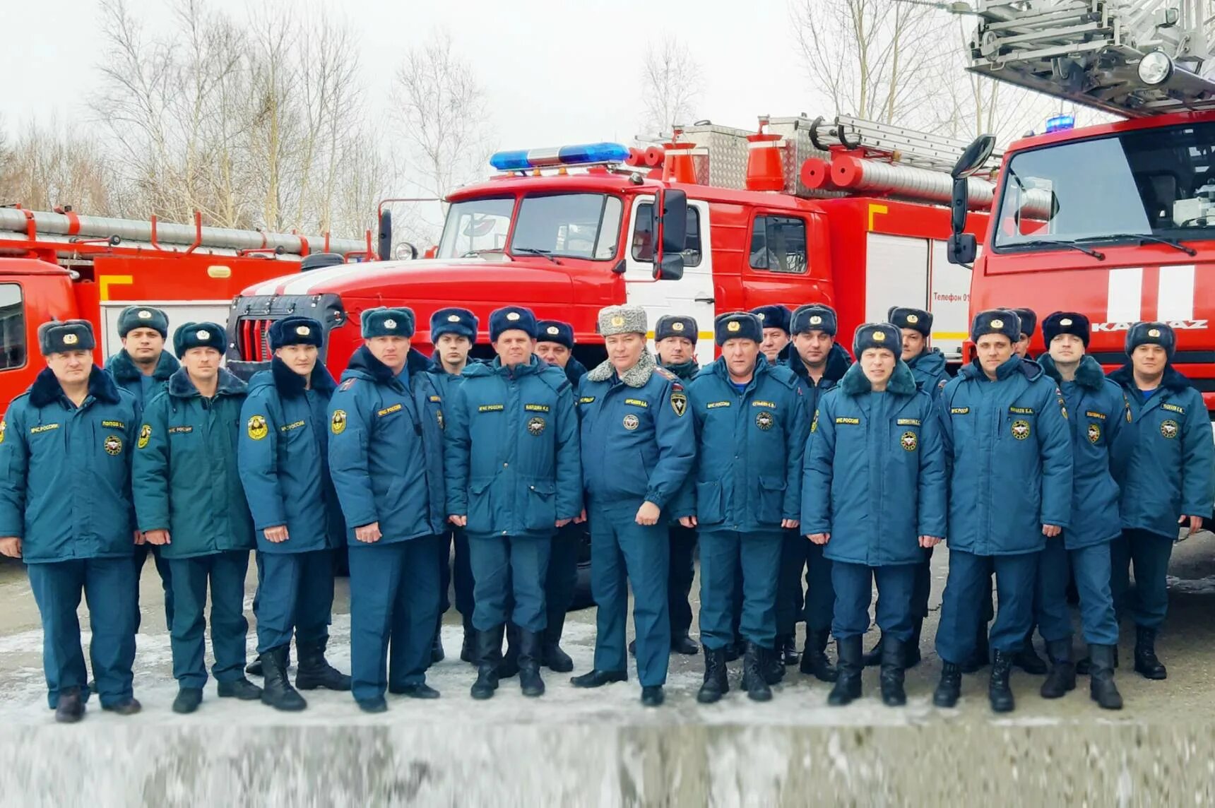 Амурск пожарная часть 23. МЧС России по Хабаровскому краю. Пожарные Хабаровска 3 ПСЧ. Пожарный автомобиль 23 ПСЧ. Пч т