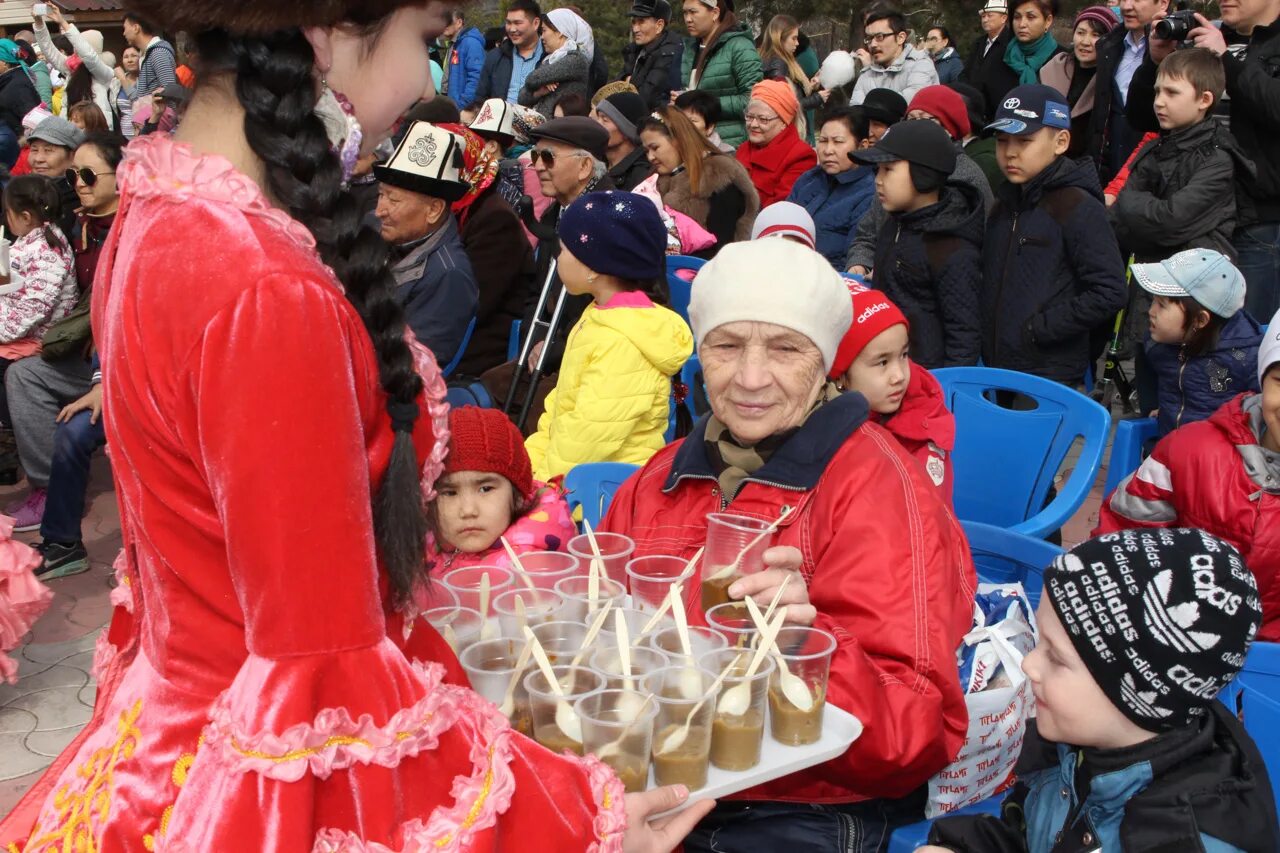 Праздники киргизов. Нооруз Киргизия. Нооруз праздник в Киргизии. Нооруз Киргизия сумолок. Нооруз 2023 в Кыргызстане.