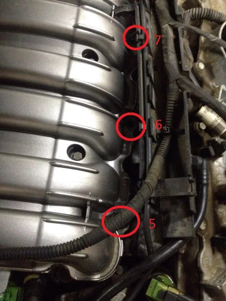 Гбц пежо 307 1. Пежо 407 клапана. 0 v6 форсунки. Сапун пежо 407 2. Клапан выпускной пежо 308.