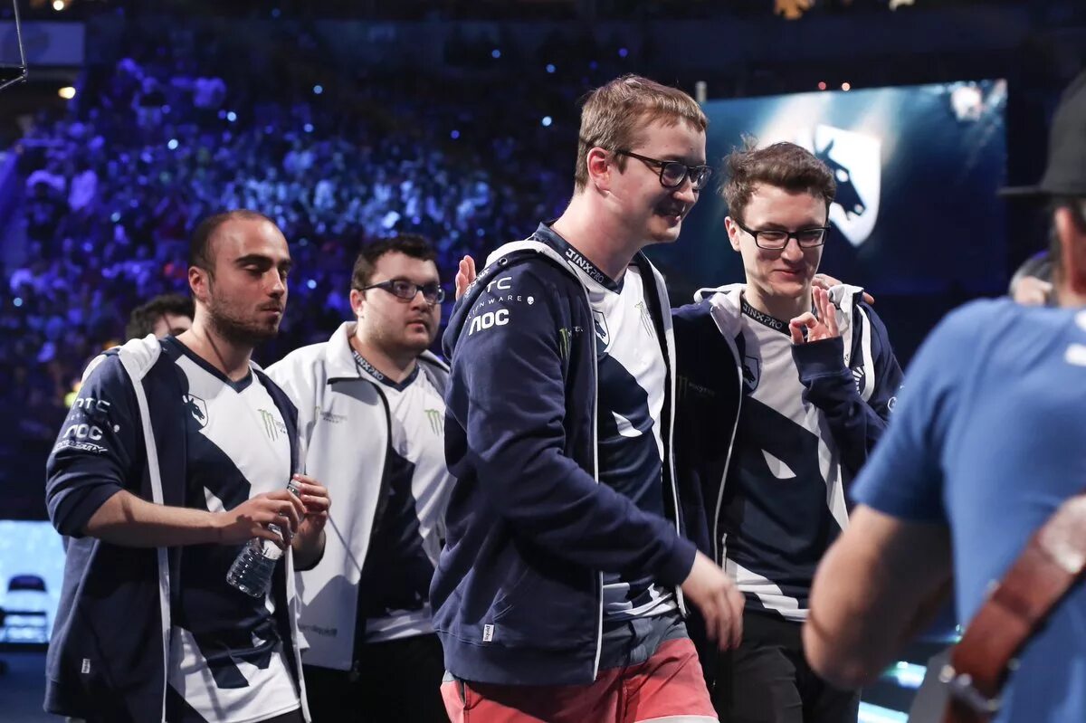 ликвид чемпионы ti 7. тим ликвид 2017. Liquid 2017. Ti7 победитель. Kuroky ti7.