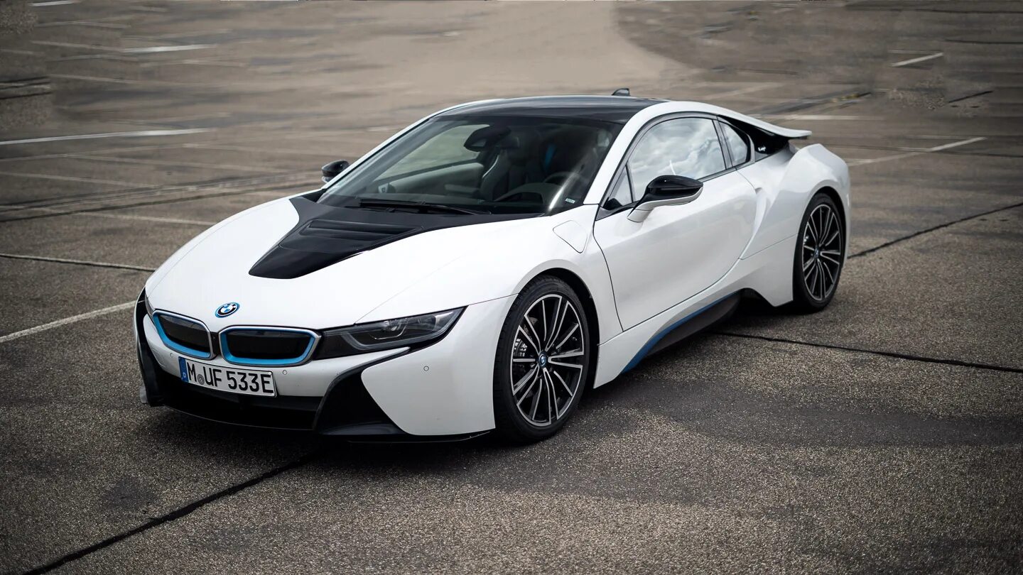 Hybrid 1.8. BMW i8 2021. BMW гибрид i8. BMW i8 Coupe Sport 2021. BMW 2021 i8 2013.