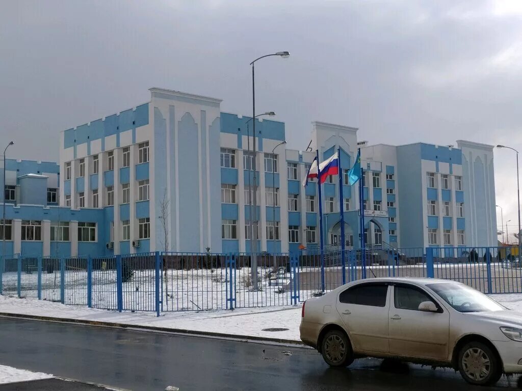 симферопольская школа 44. школа 44 симферополь фонтаны. 44 школа симферополь. школа 44 симферополь официальный сайт. симферополь крымскотатарская школа.