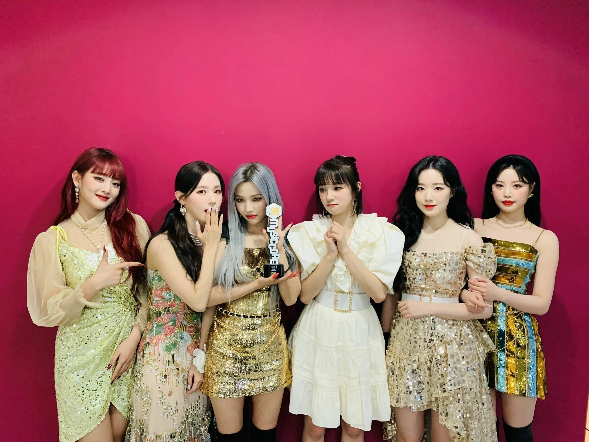That that g idle. G idle участницы. shuhua g idle hwaa.