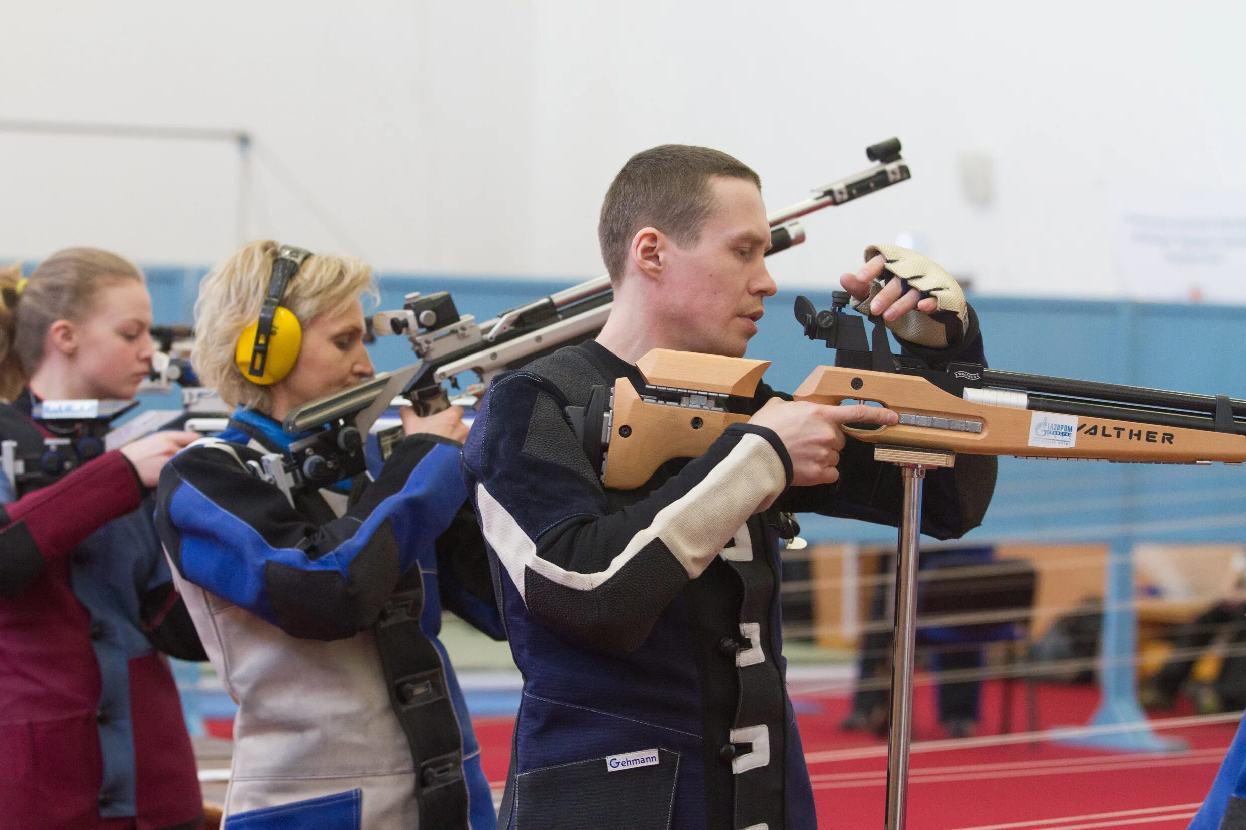 морское многоборье плавание. полиатлон лыжные гонки. зимнее троеборье полиатлон. что такое полиатлон в спорте. многоборье полиатлон.