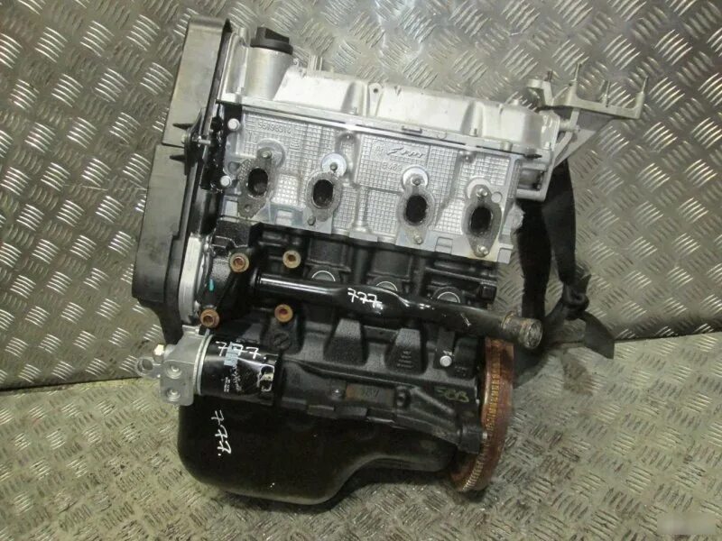 Фиат альбеа какие двигатели. Мотор Фиат Альбеа 1.4. Мотор Фиат Добло 1.4. Двигатель Фиат 1.4. Двигатель Fiat punto 1.4 77.