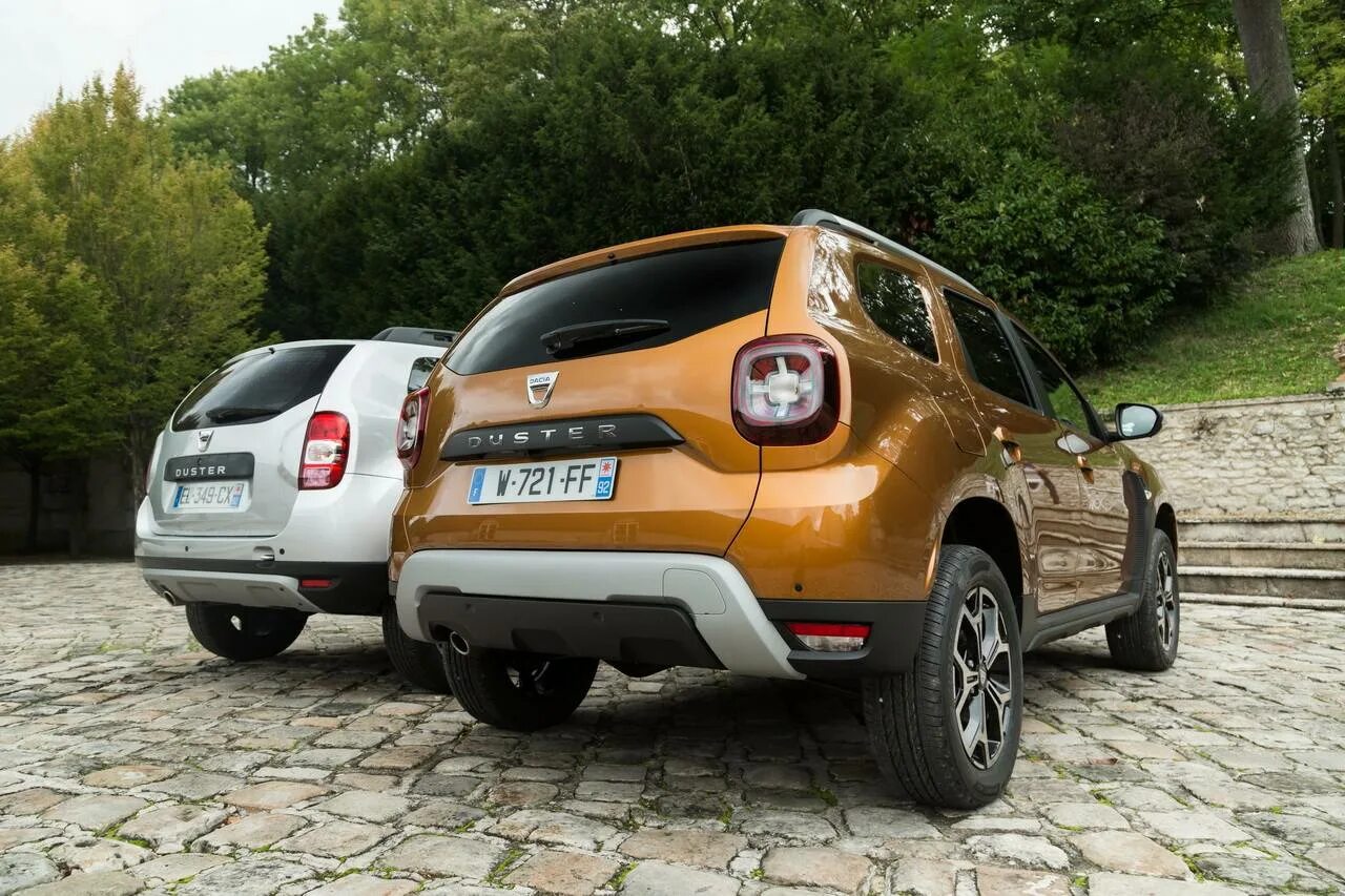 Рено Дастер 2. Dacia Duster 2. Рено Дастер 1. Рено Дастер 1 поколения. Новый дастер 2.0