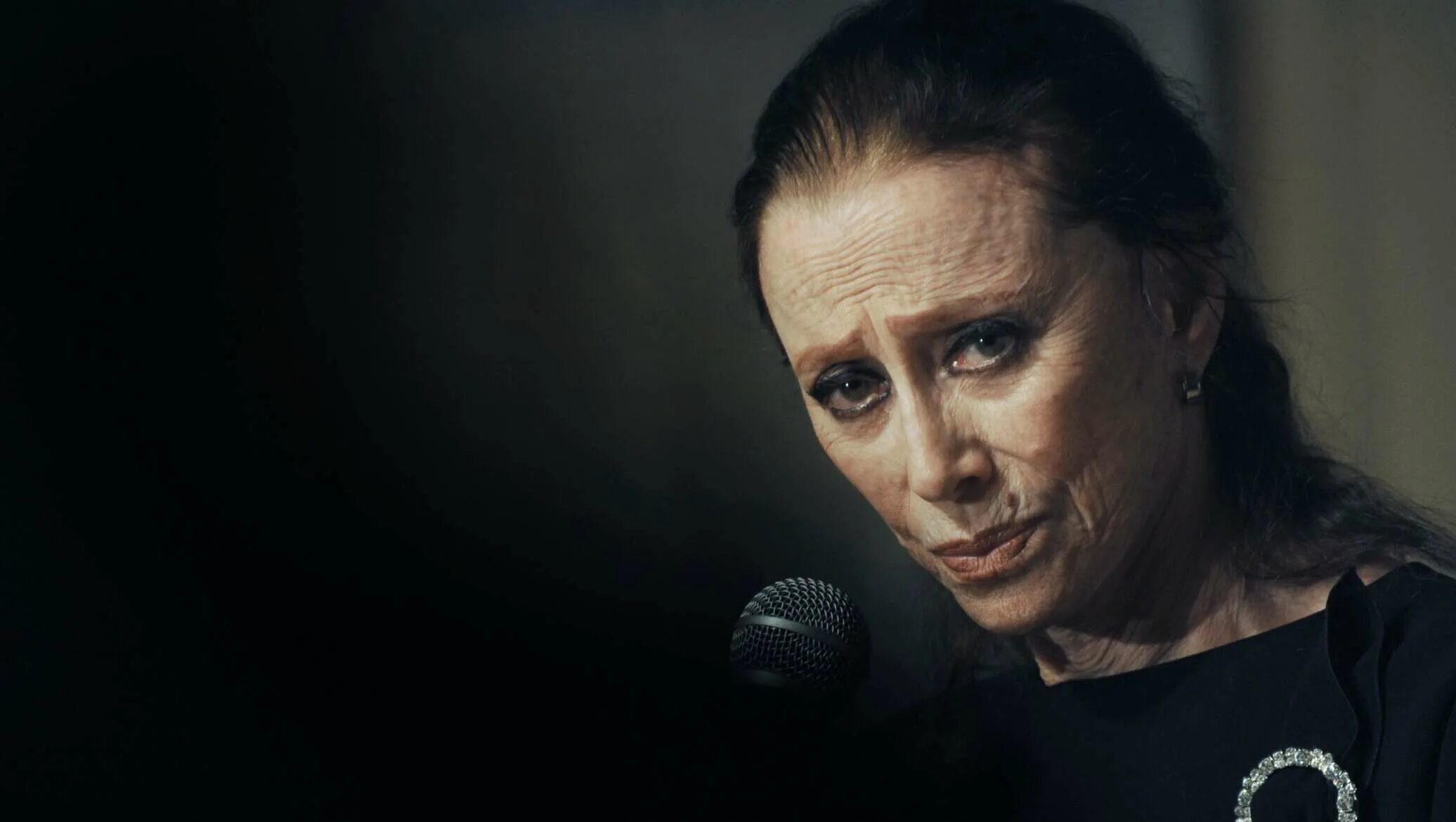 Майя плисецкая (1925 — 2015). Плисецкая майя михайловна балерина. Майя плисецкая 2015. Майя плисецкая на сцене в 70 лет. Интересные факты о майе плисецкой.
