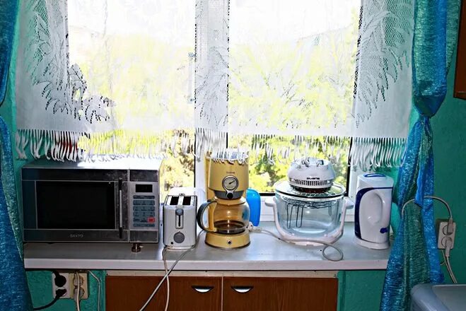 микроволновка на подоконнике на кухне. микроволновка на окне кухни. микроволновка на подоконнике можно ли. микроволновка на подоконнике на кухне. микроволновка на подоконнике можно ли.